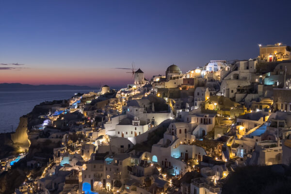 Anochecer en la Isla de Santorini